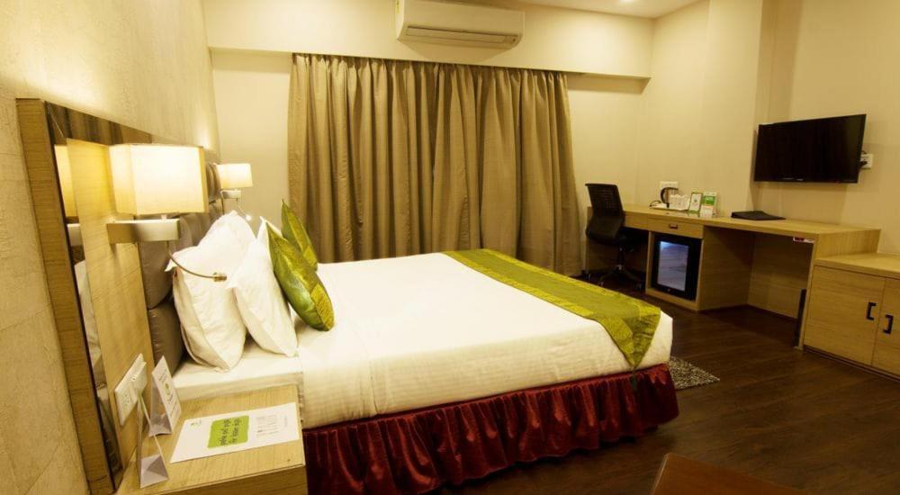 Kc Manor Hotel Jamshedpur Ngoại thất bức ảnh