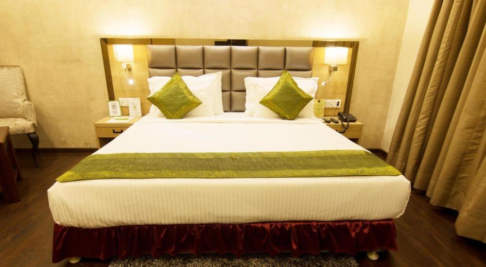 Kc Manor Hotel Jamshedpur Ngoại thất bức ảnh